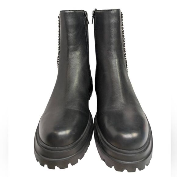 Vaneli Zetta Black Leather Chain Trim Chelsea Platform Ankle Boots 9.5 Narrow - Picture 3 of 10